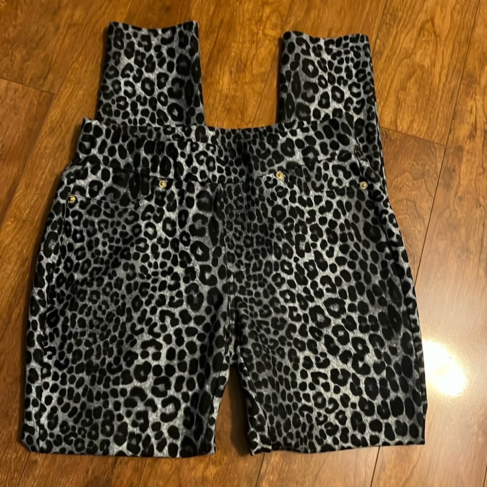 Michael Kors leopard print leggings.